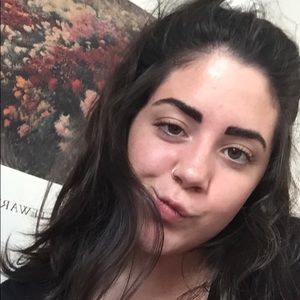 Meet your Posher, Lauryn